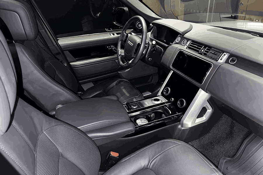 Range Rover P360 Vogue